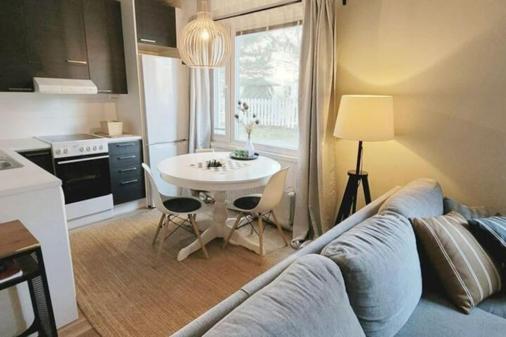Modern Apartment With Free Parking & Sauna Ylojarvi Kültér fotó